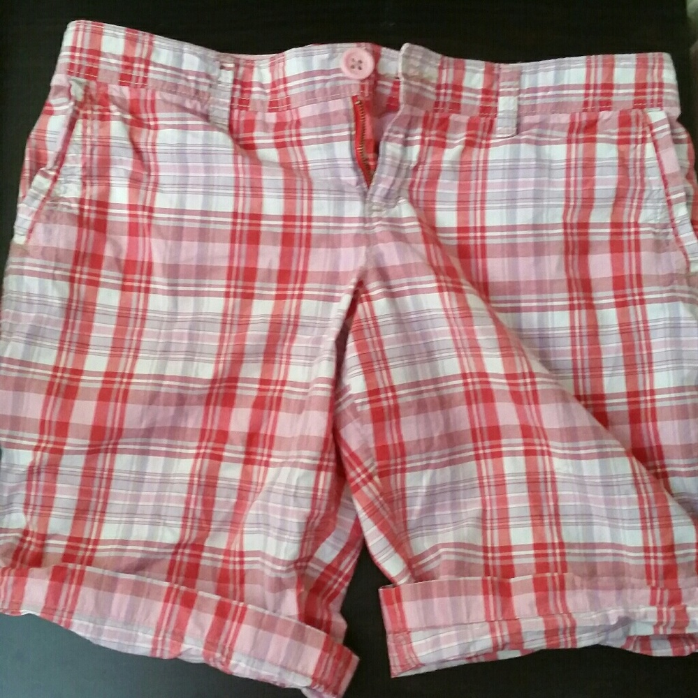 Like new ae shorts